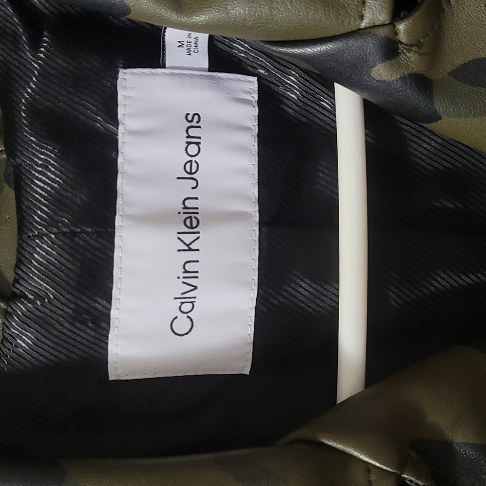 Jacket - Picture 2 of 3